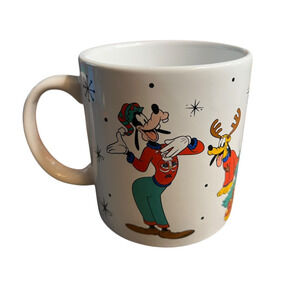 Disney Mickey & Friends Christmas Mug 24oz Large Ceramic Coffee Cup Zrike Brands